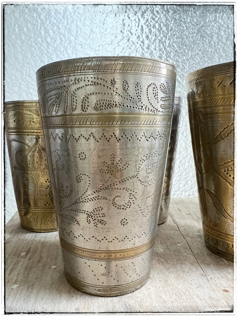 Antique Lassi cup D5