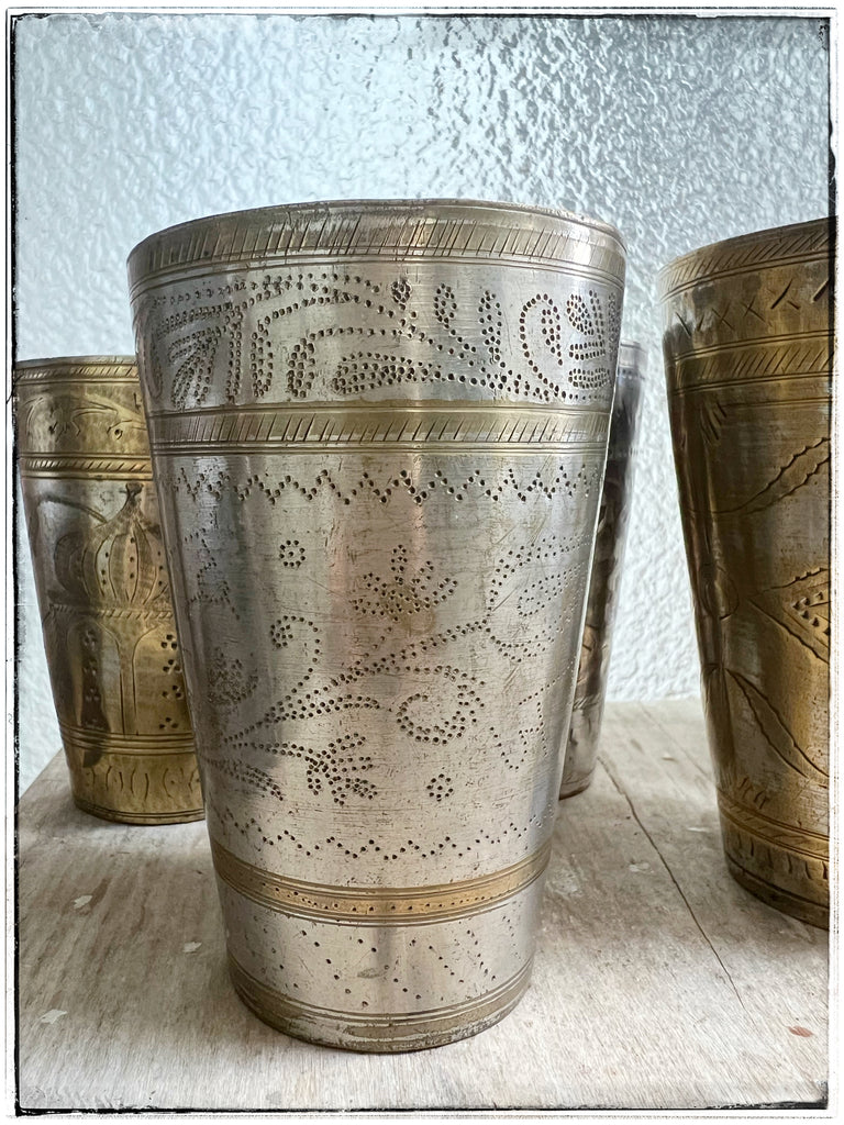 Lassi cup- dotwork