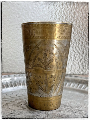 Antique Lassi cup B5