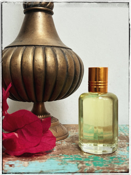 Attar, natural perfume
