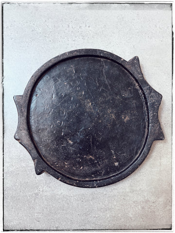 Old stone parat plate