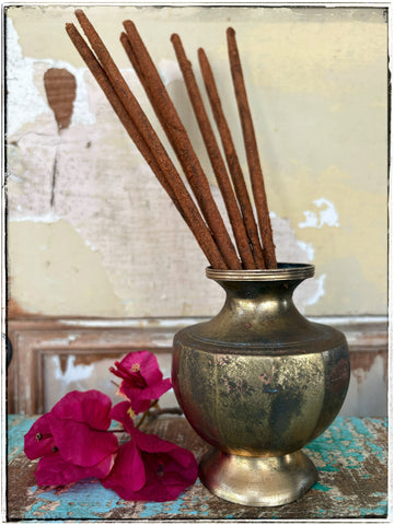 Natural long-burning incense