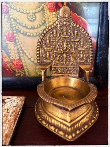 Antique Ganesha Dias