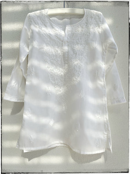 Traditional embroidered kaftan 10yrs