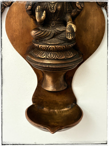 Laxmi wall mounted dia