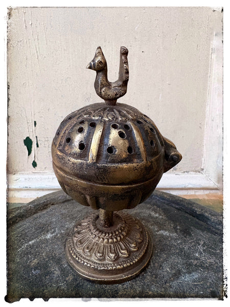 Brass dhoop burner
