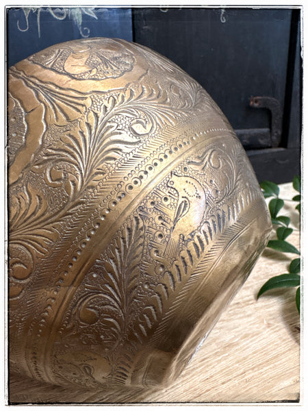 Antique engraved lotas
