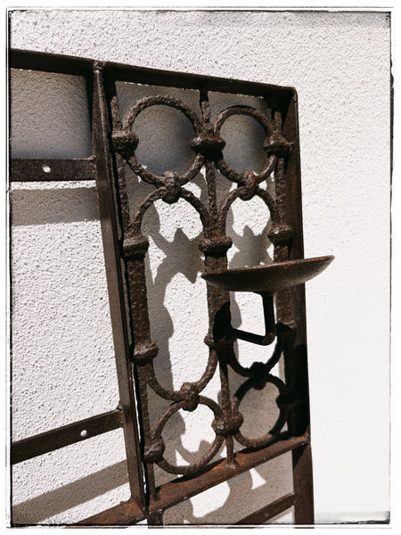 Antique jaali frames with dias