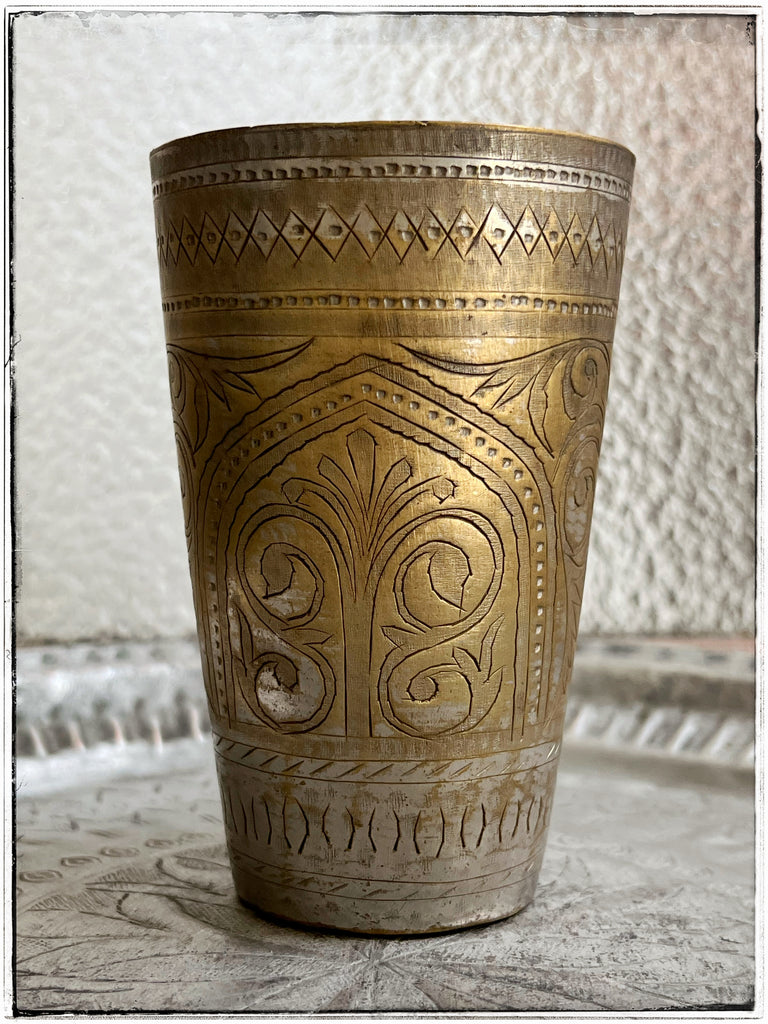 Antique Lassi cup B1