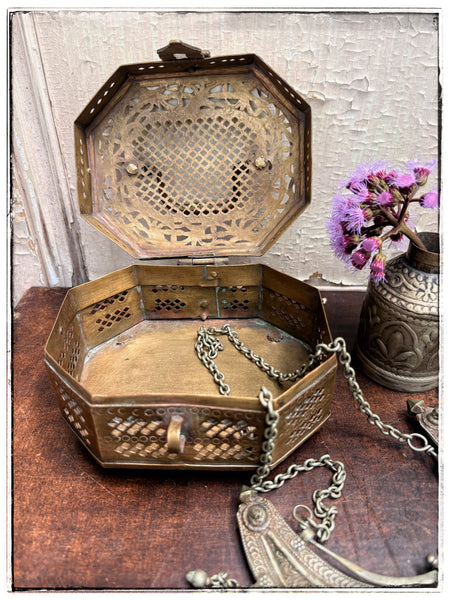 Antique jaali jewellery box