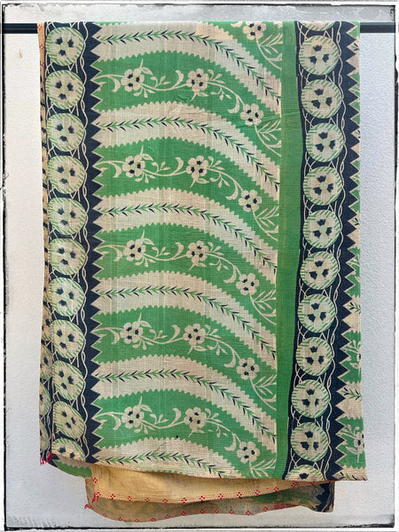 Antique kantha quilt (lge)