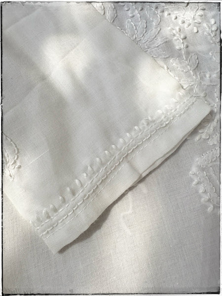 Traditional embroidered kaftan 10yrs