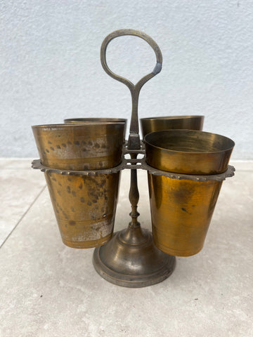 Lassi glass stand