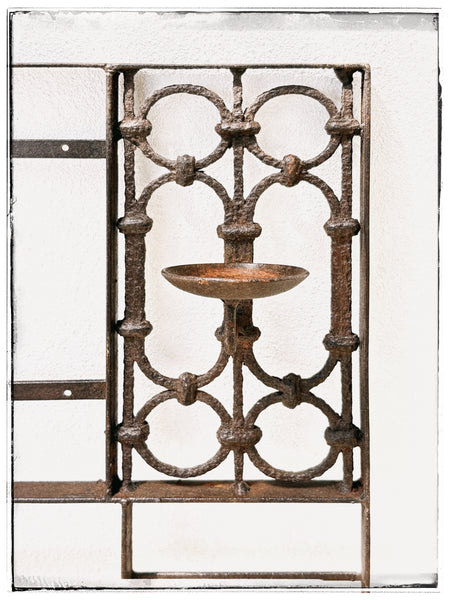 Antique jaali frames with dias