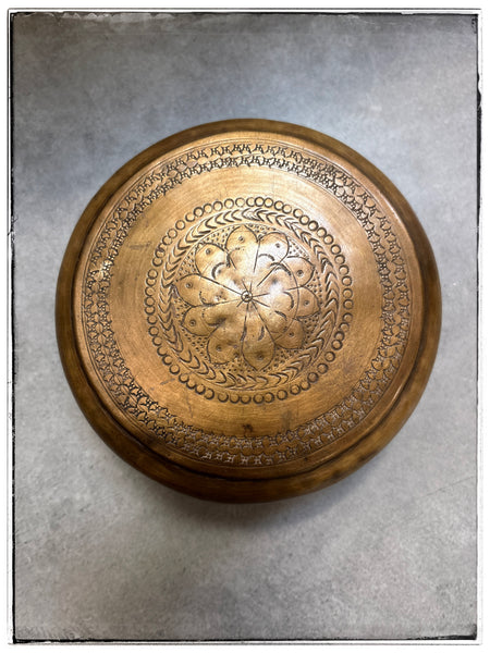 Antique engraved tin