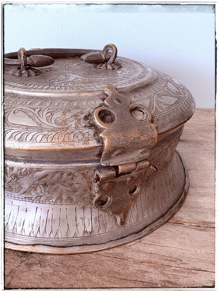 Antique embellished tin