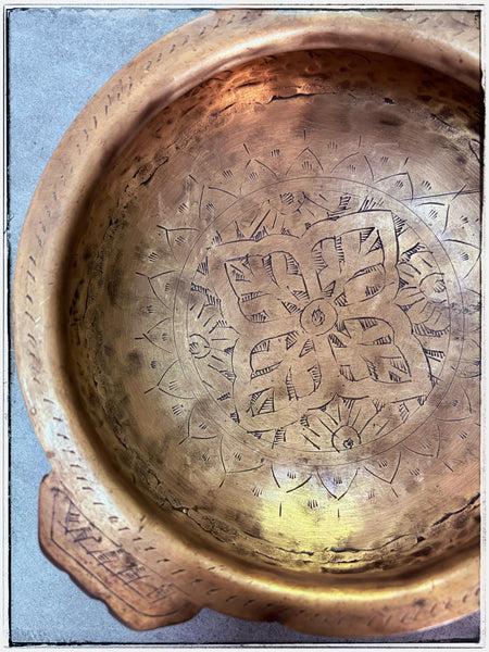 Antique urli bowls