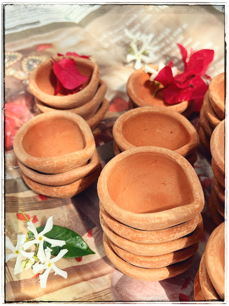 Clay diyas