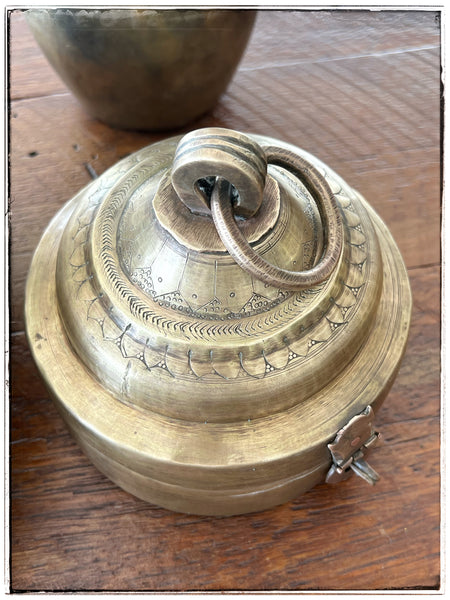 Antique dome tin