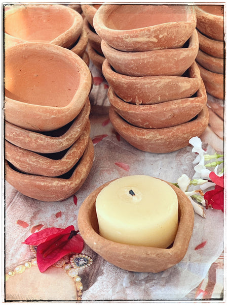 Clay diyas