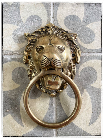Antique lion door pull